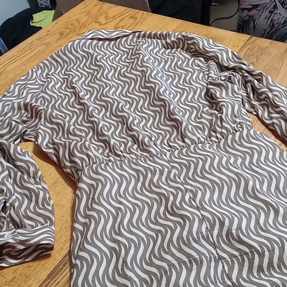 ZARA Womens LARGE SHEER DRESS Preowned Sleeves USED Casual Party Summer Vacation - Picture 8 of 9